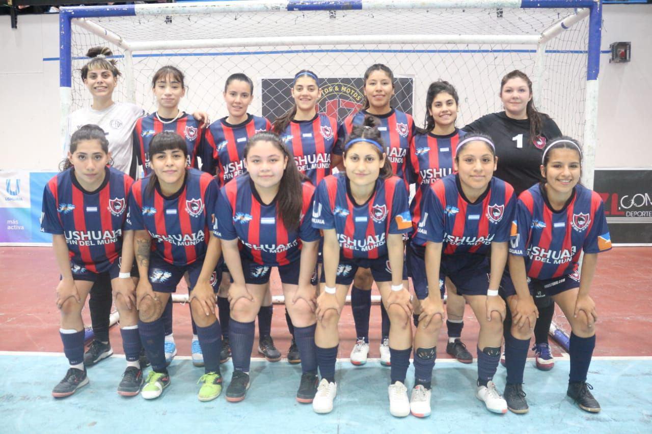 photo_5127511689917475927_y