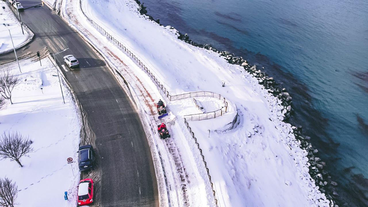 photo_5080616050114013942_y