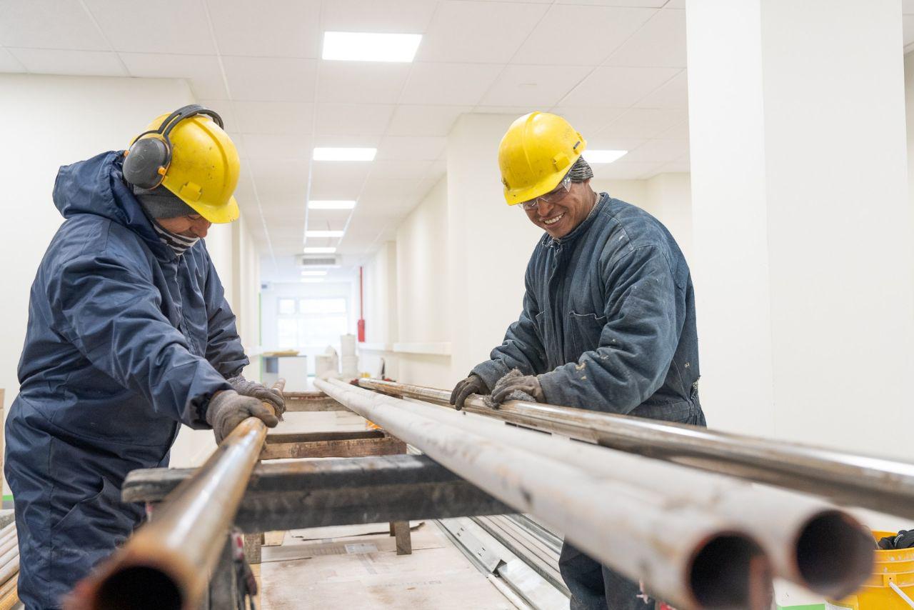 photo_5046817865835064112_y