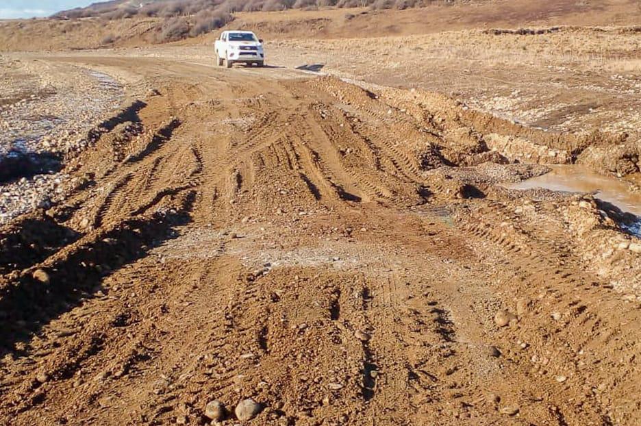 photo_5132009061842267446_y