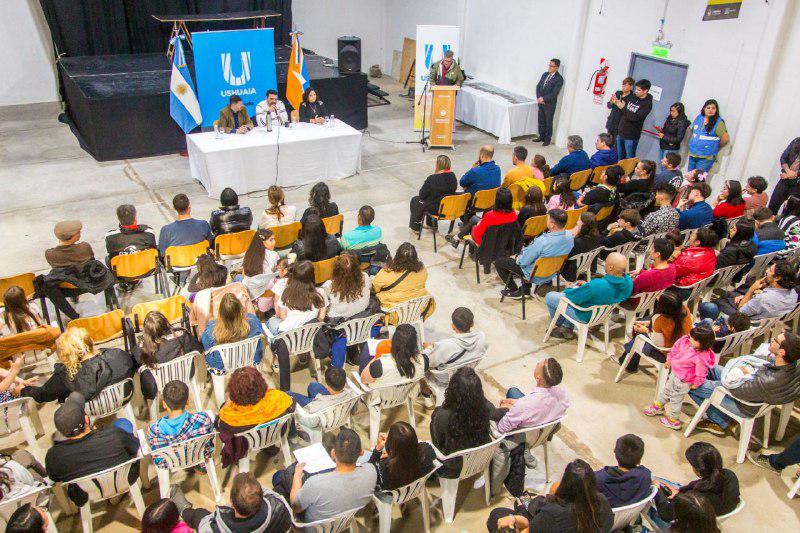 159ea195-17f8-41b2-8b22-ba02e85a812a