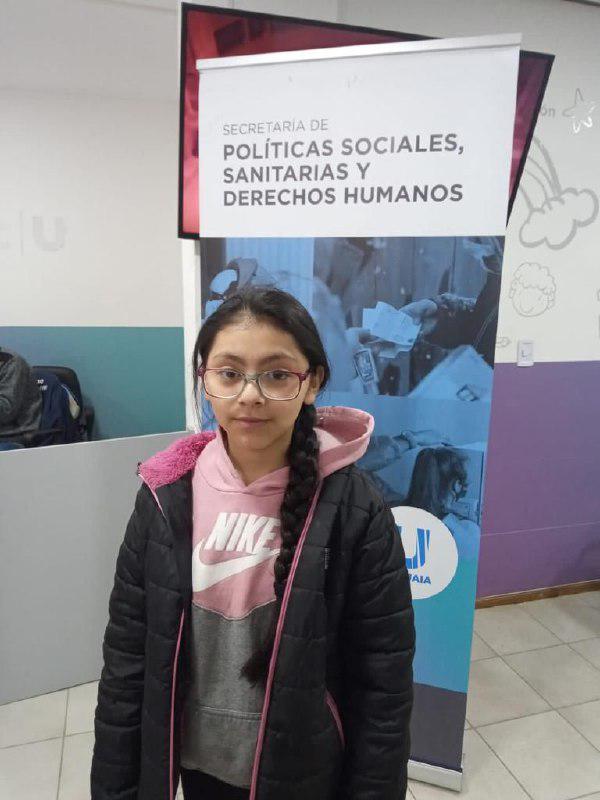 0a0b6353-09d8-42c0-8695-c3537d285e3c