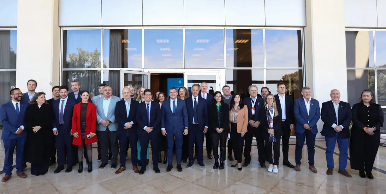 photo_5042232412720967340_y