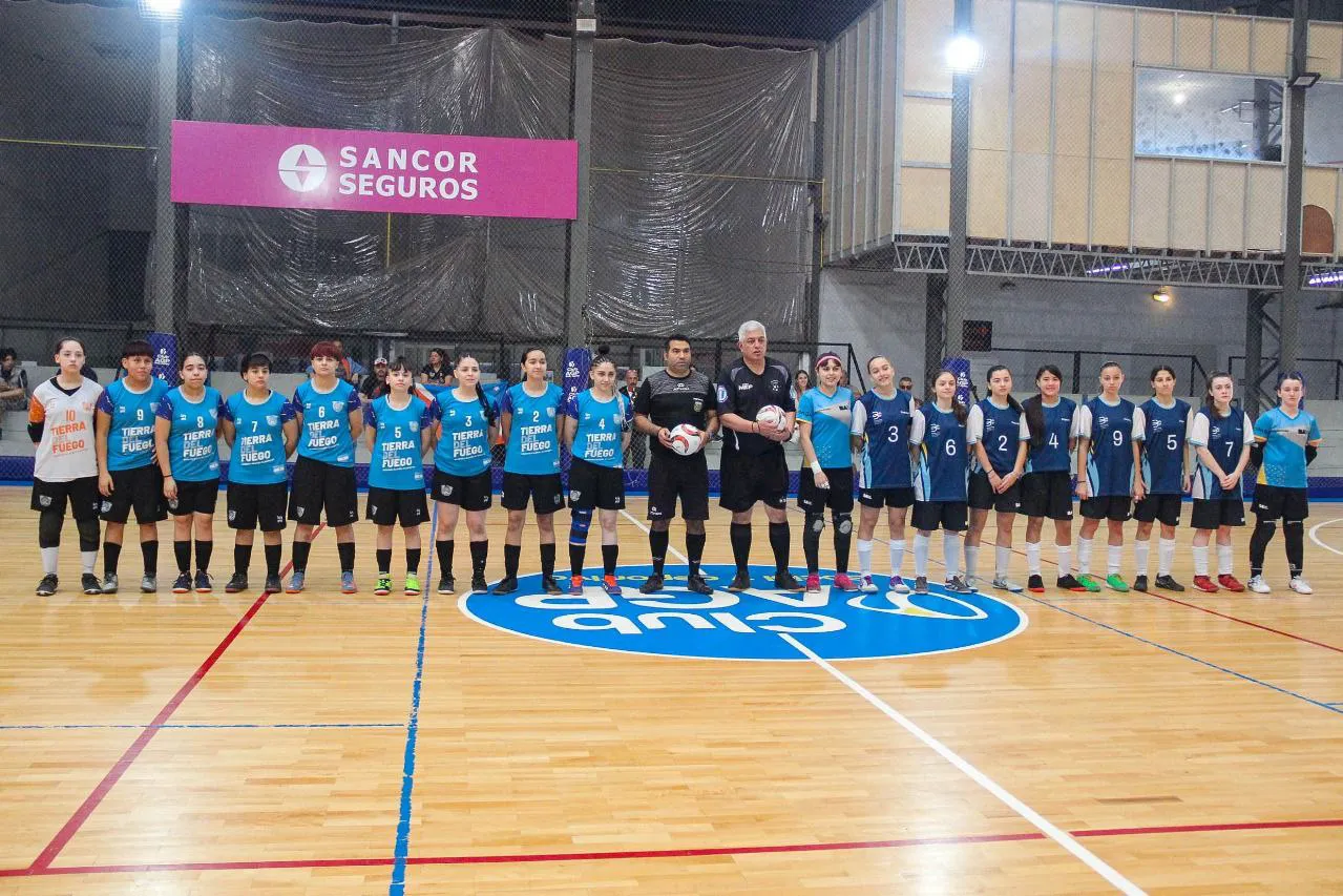 photo_5120951539693456177_y