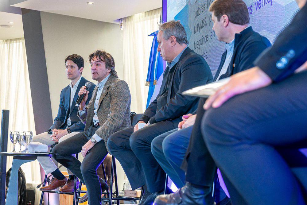 photo_4925137821681954015_w