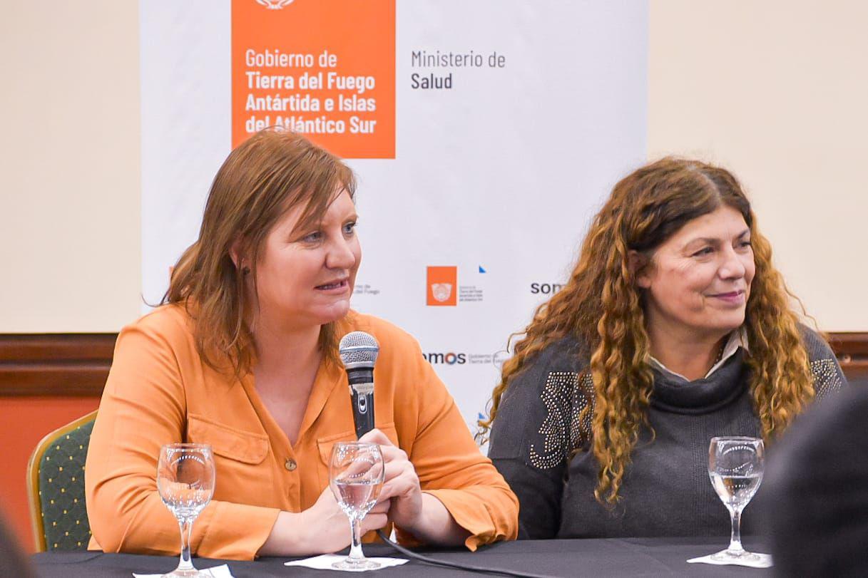 photo_5089582928215779965_y