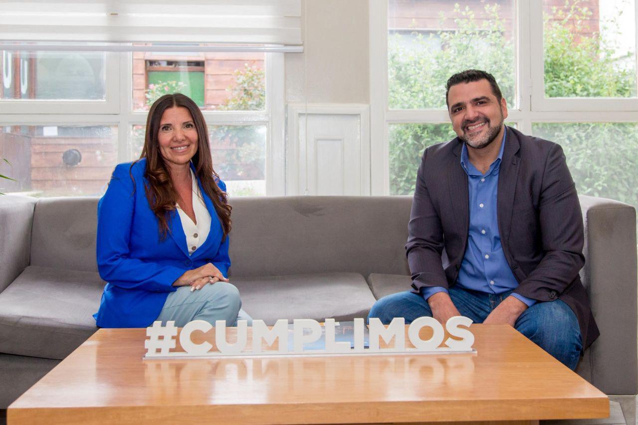 photo_4970254245513243629_y