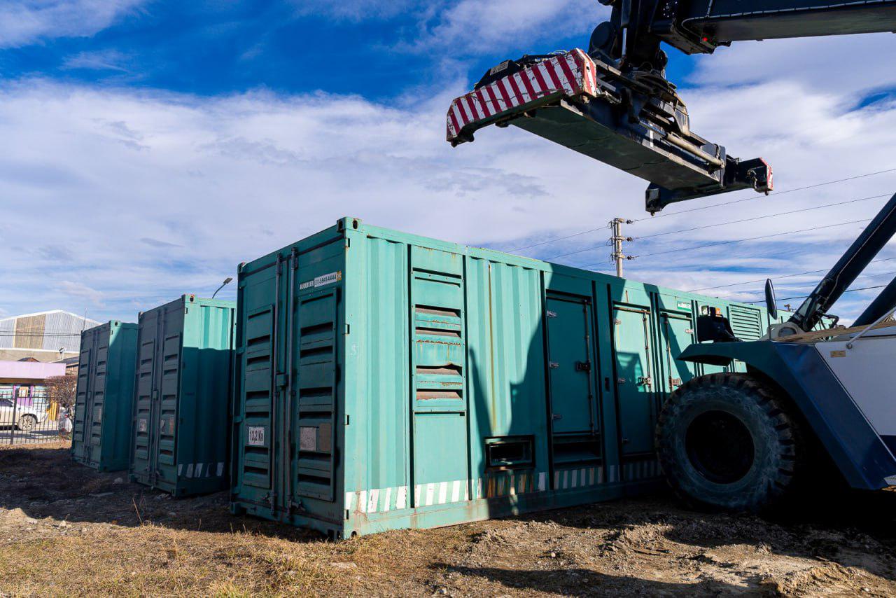 photo_5089569373298994366_y