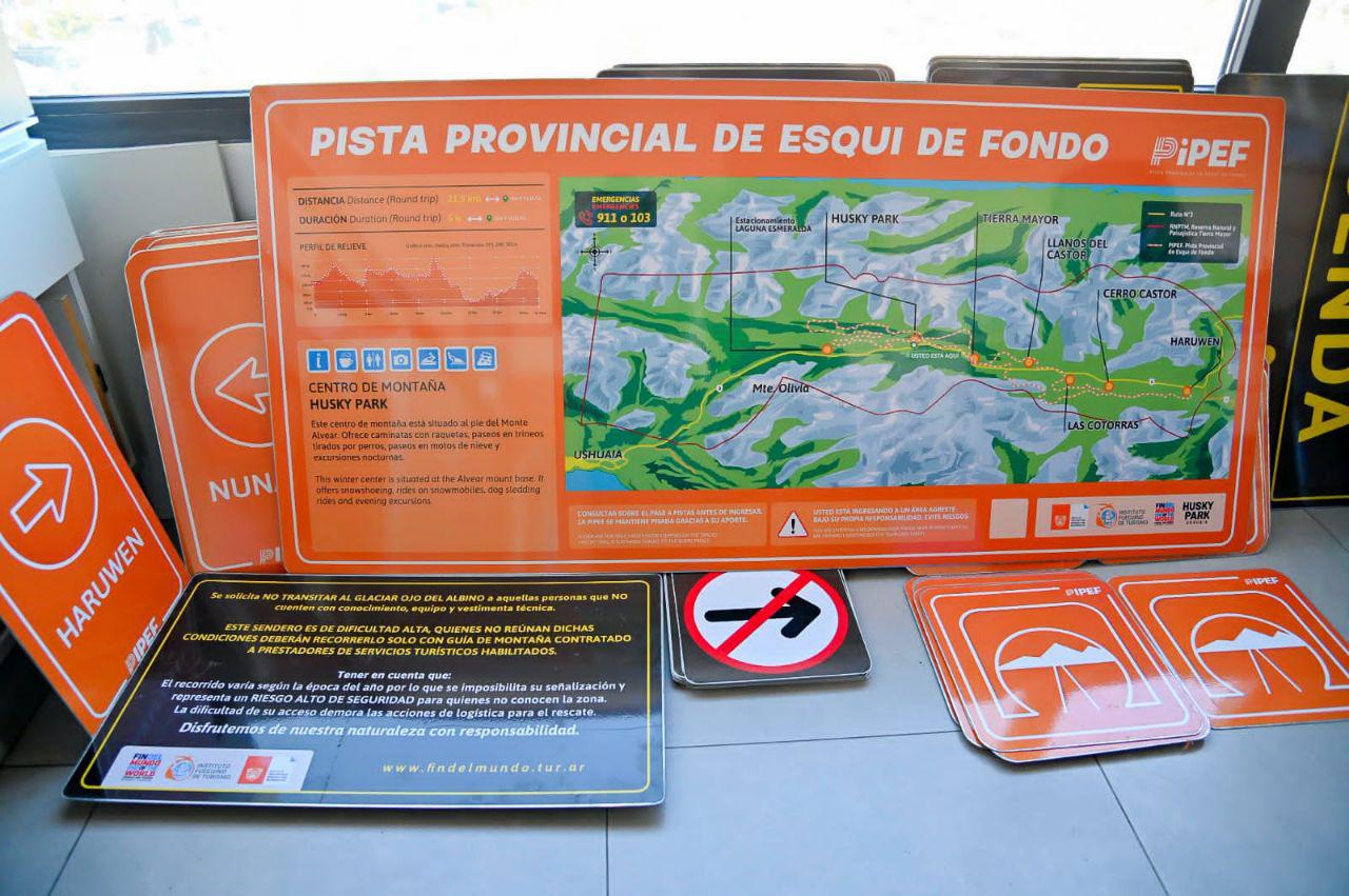 photo_5109806056606903033_y