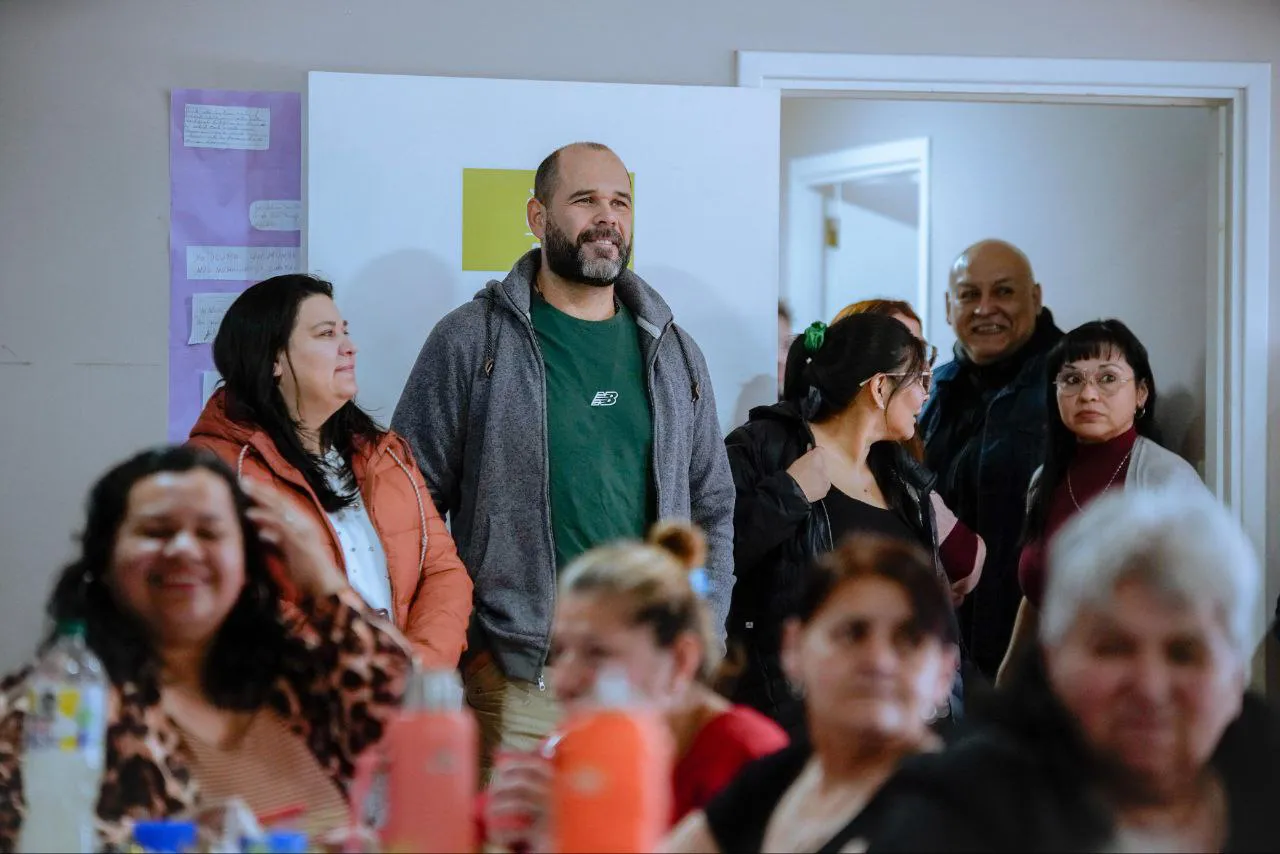 photo_5080398316750703499_y