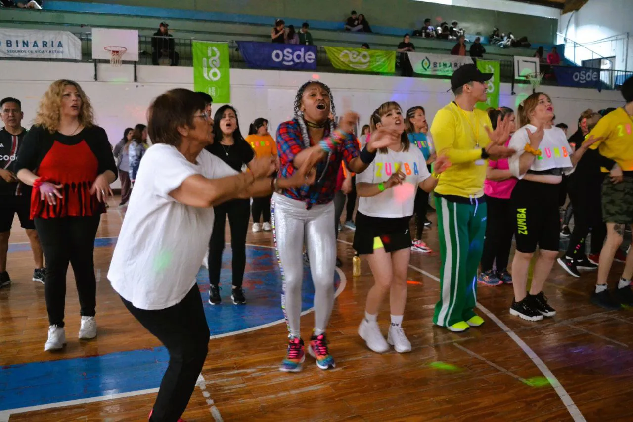 photo_4927372072259268337_y (1)