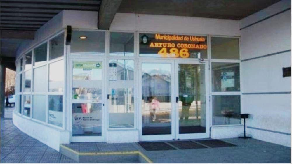 photo_5073357439419657177_y