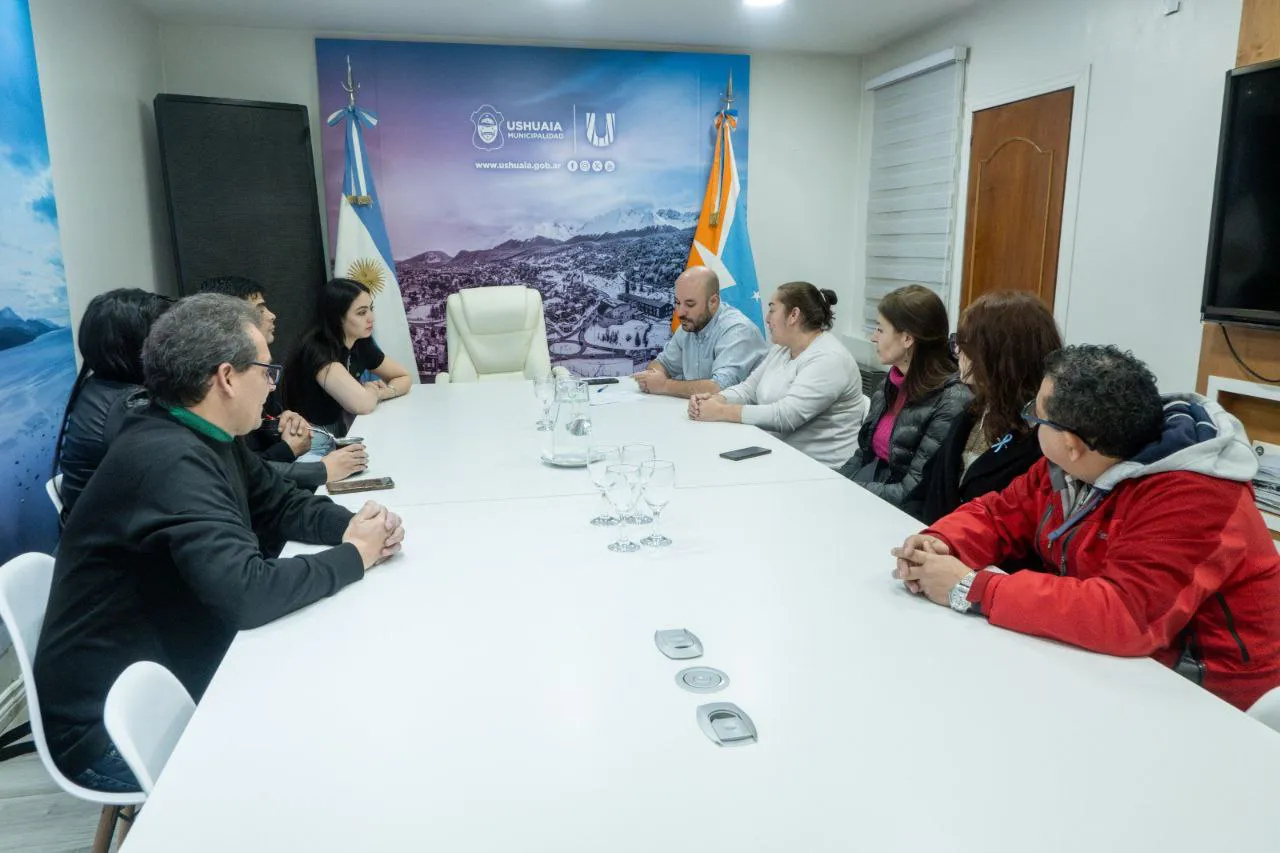 photo_5017269255342763560_y