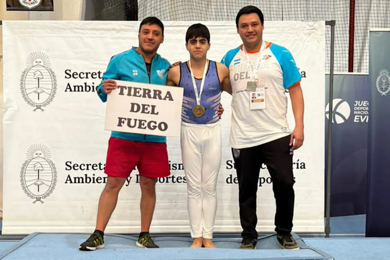 photo_5116266589366979521_y