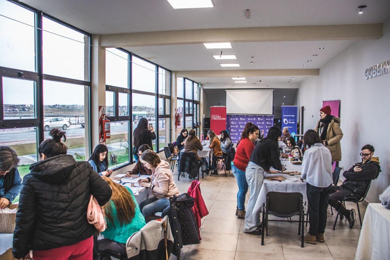 photo_5012865874482277715_y