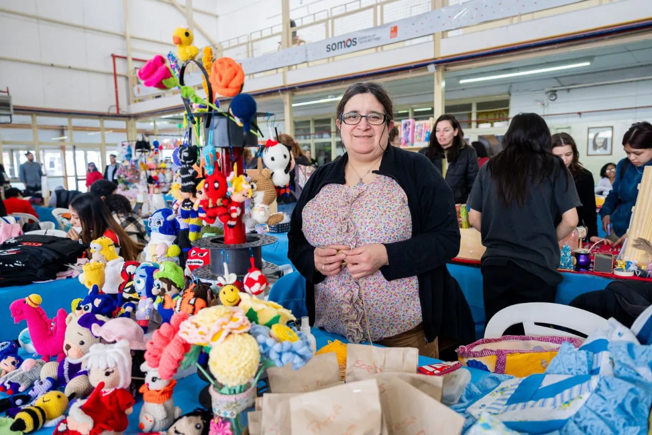 photo_5179400143303191896_y