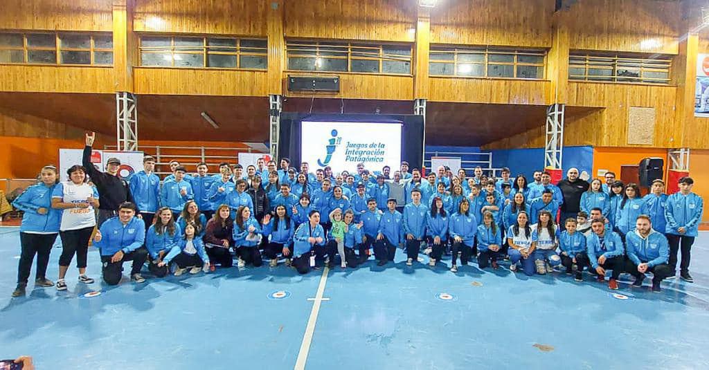 photo_5148096948476160730_y