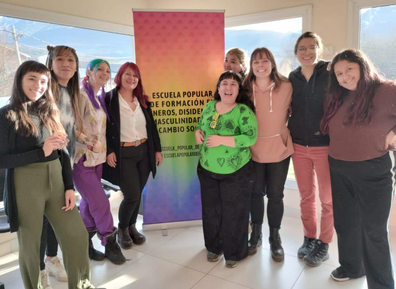 photo_4965377112580139964_y