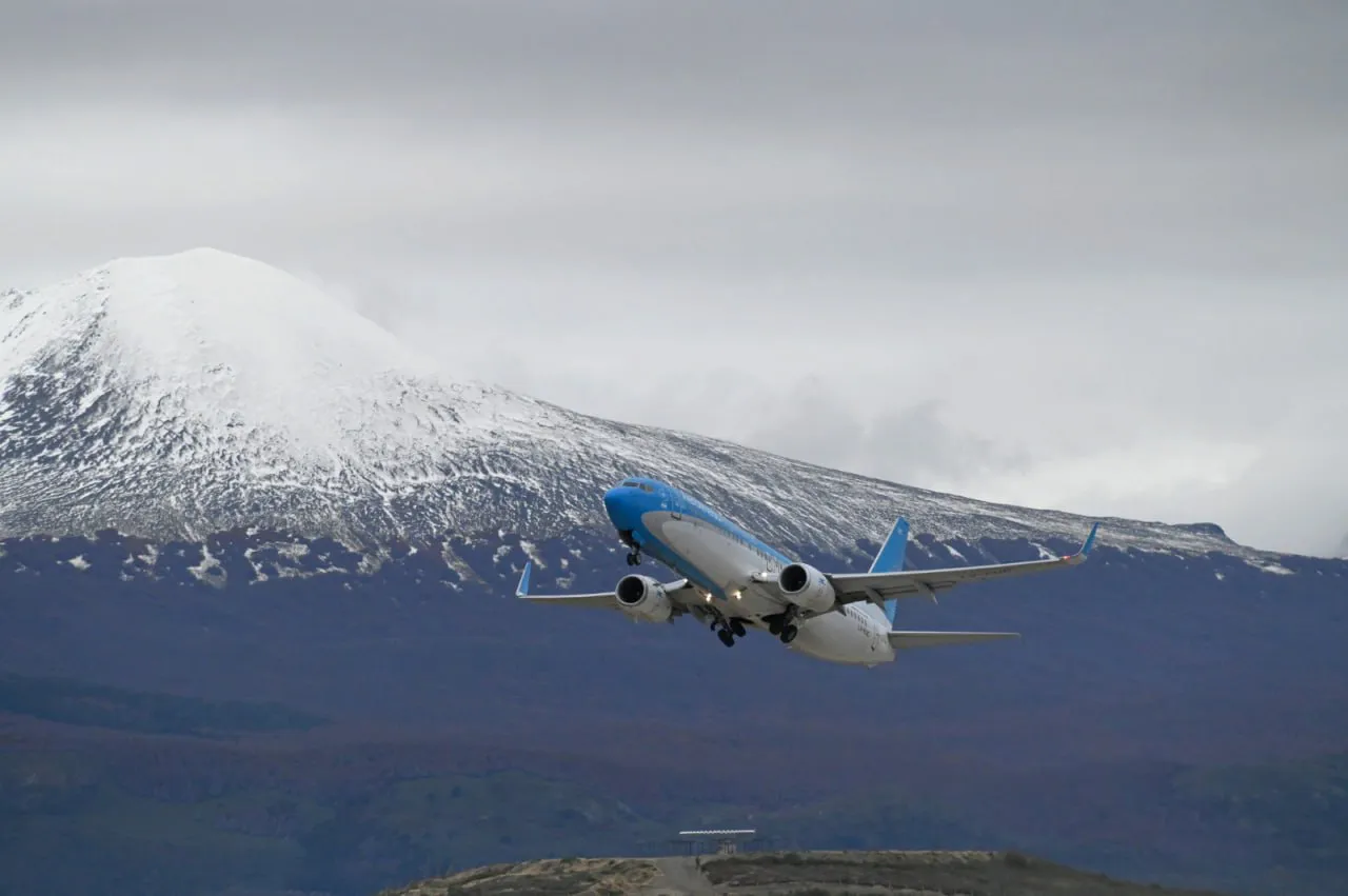 photo_5161290521073790454_y