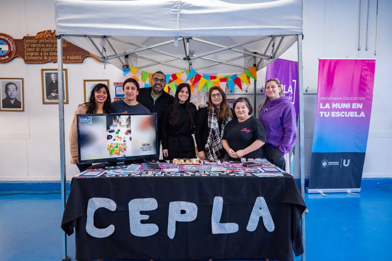 photo_4995048696576061411_y