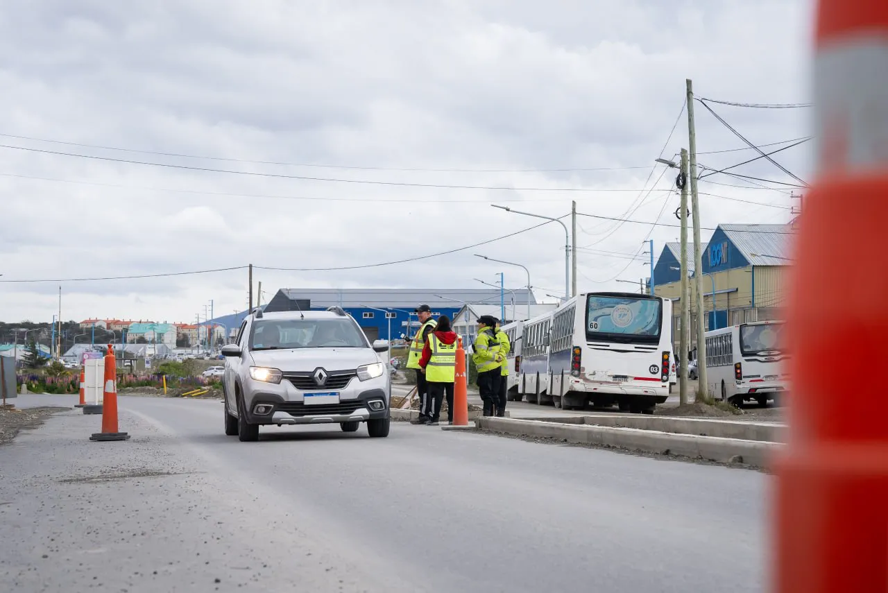 photo_5098328306267917518_y