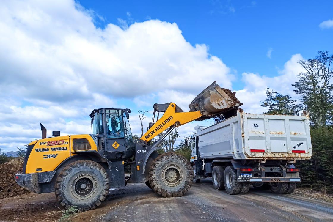 photo_5163582538961235104_y