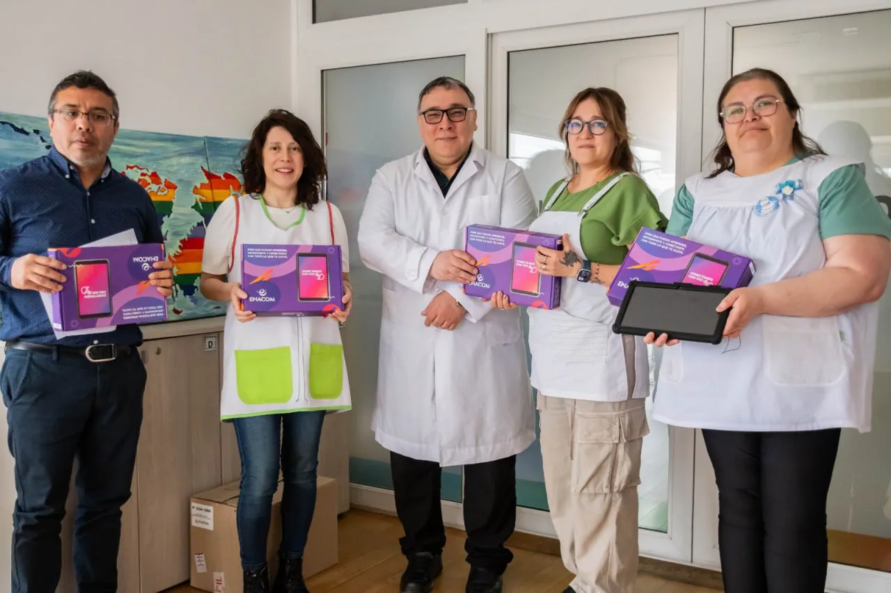 photo_5062215899120601929_y