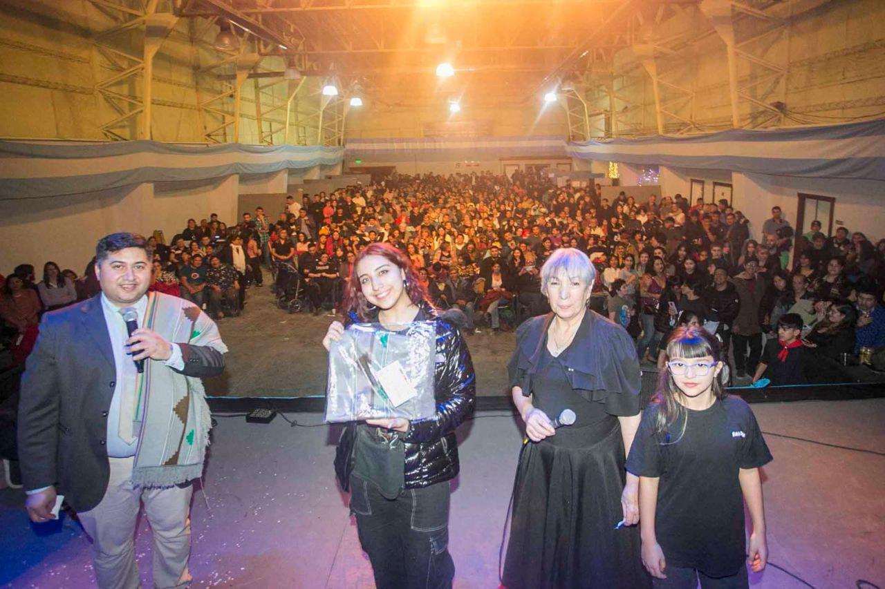 photo_5089079622473198739_y (1)