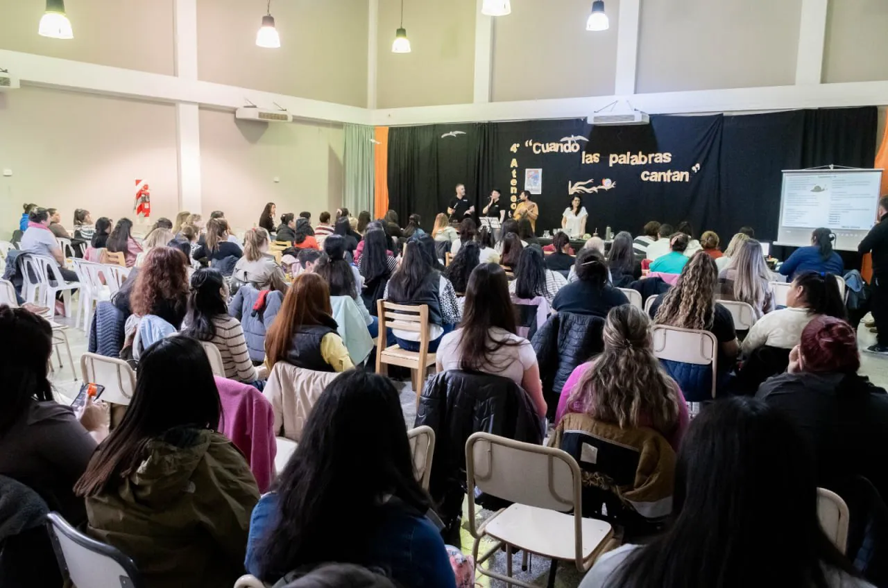 photo_4943096050609139646_y