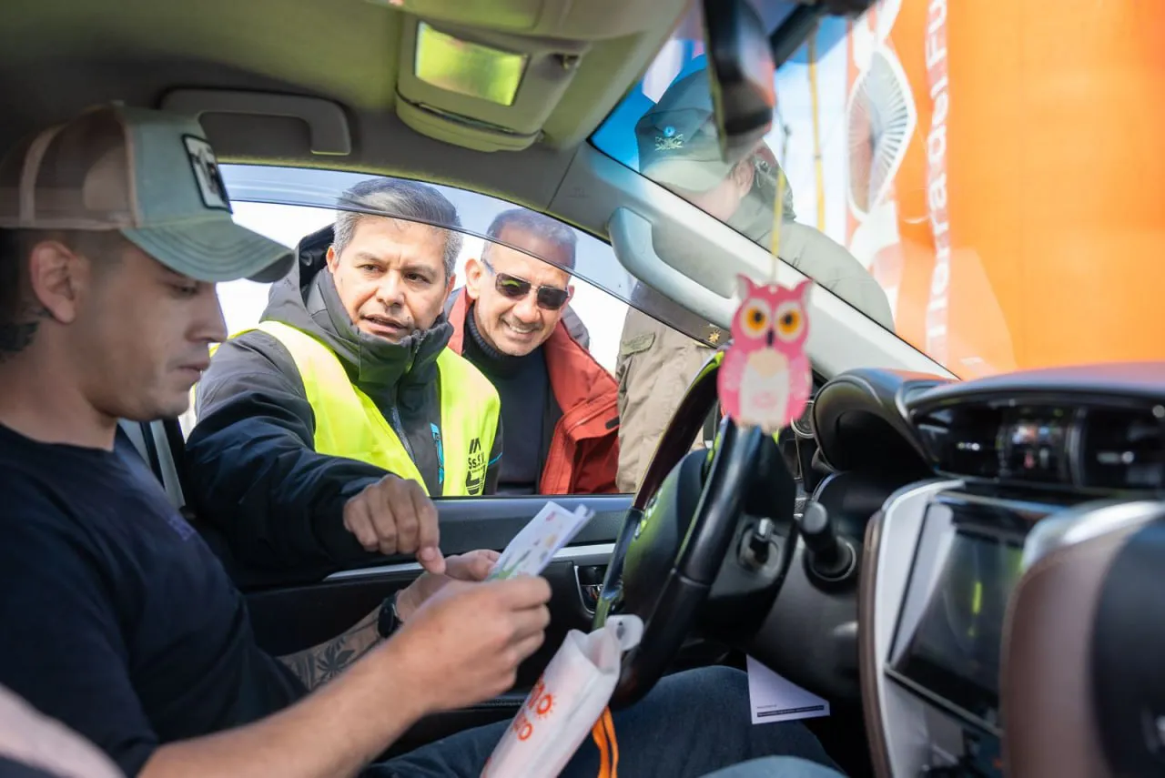 photo_5026018554700041073_y