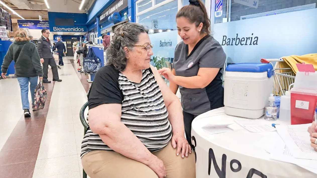 photo_4965494146143989297_y