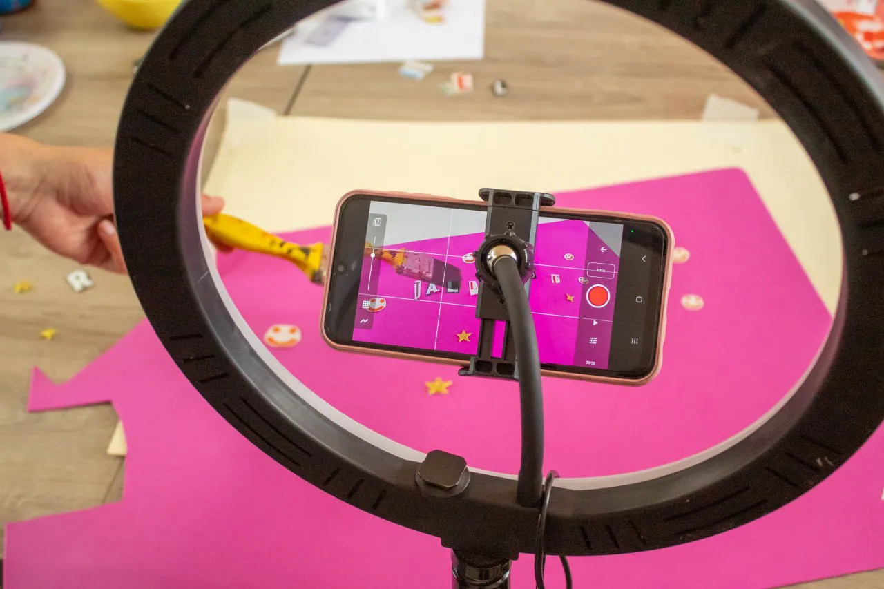 photo_5021608606830800261_y