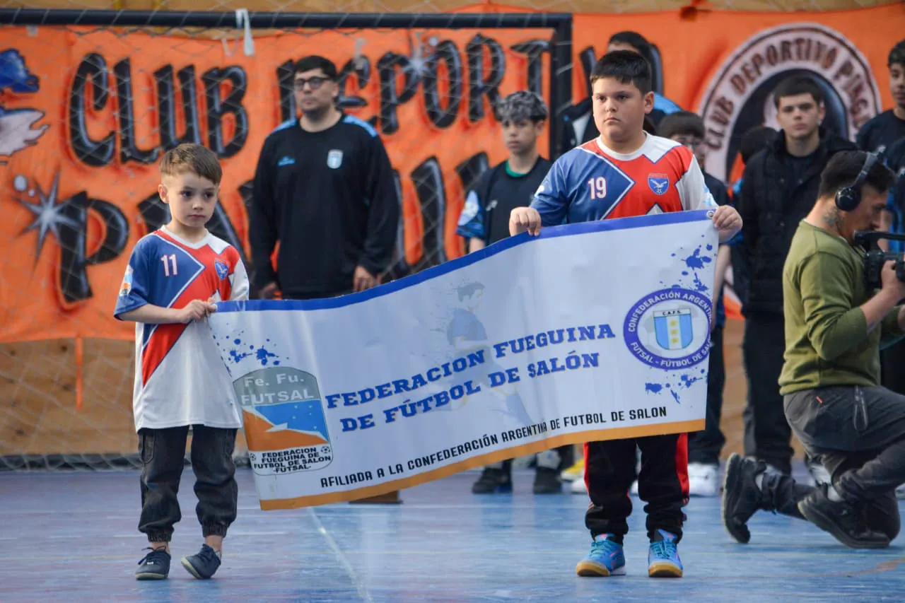 photo_5068959173868980998_y