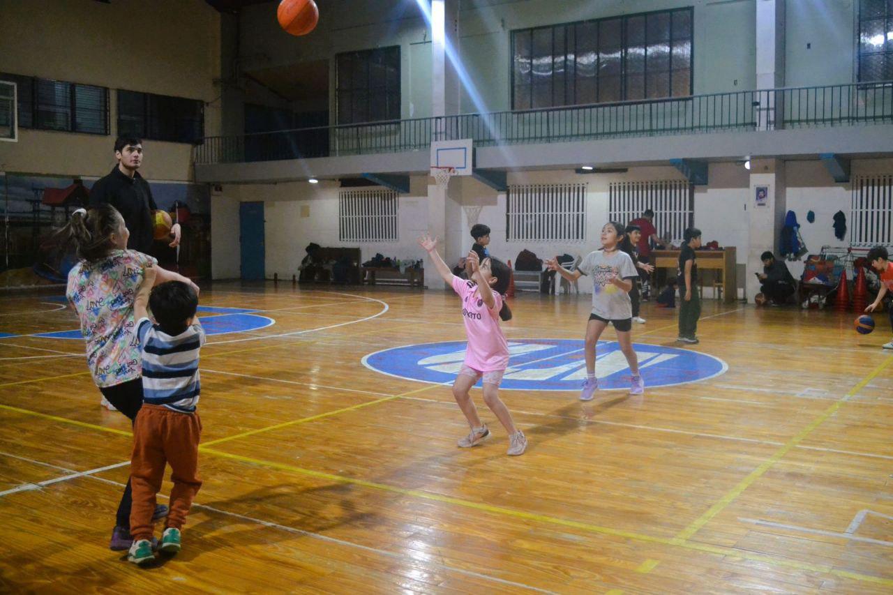 photo_4985849795751030354_y