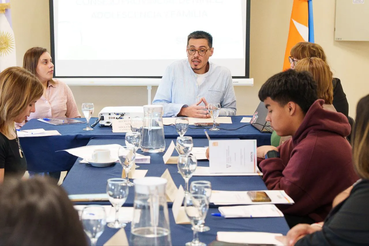 photo_5003525308459715367_y