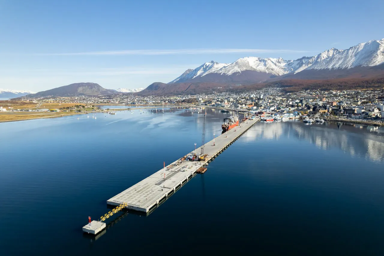 photo_5154740335173897024_y