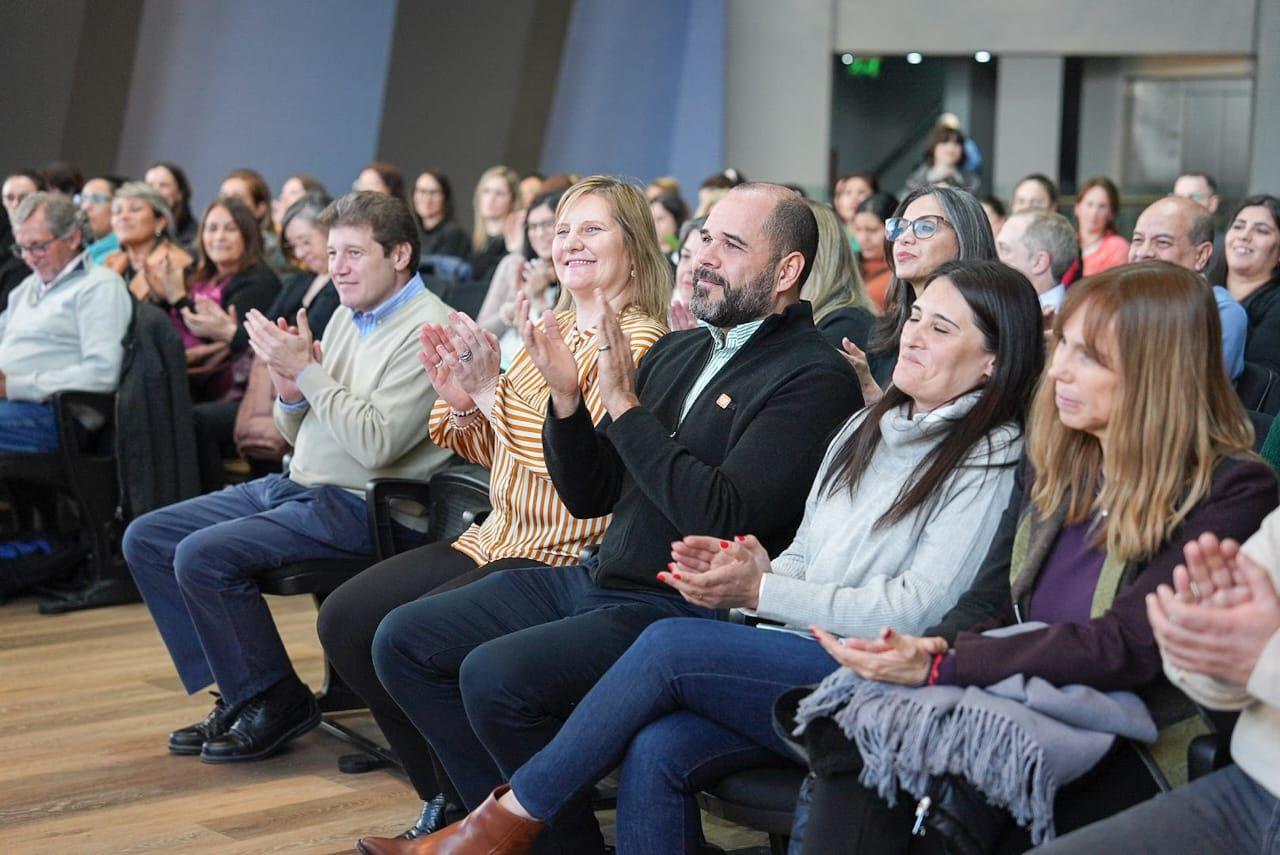 64ee7175-d064-4681-9d92-9acd9f80dc69