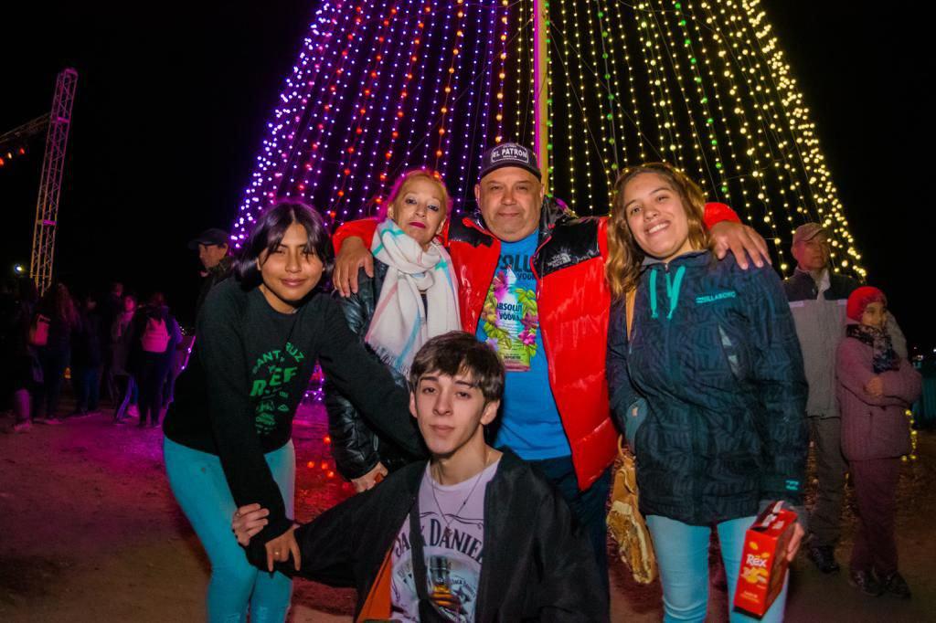 photo_5158934817411280321_y