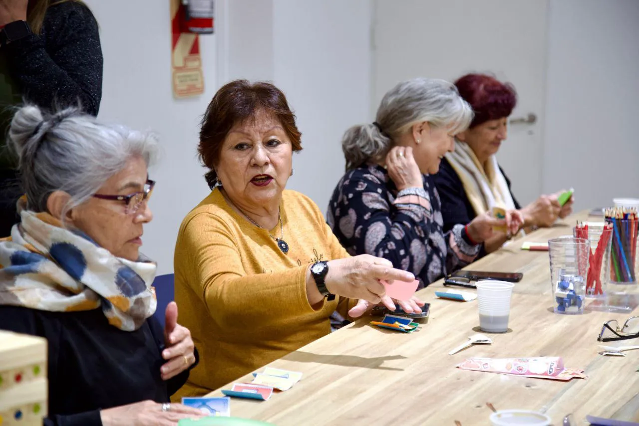 photo_5032897541821279960_y