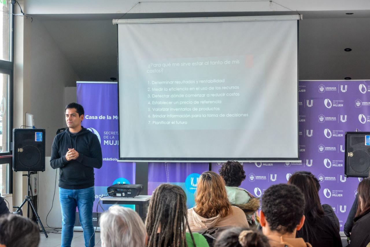 photo_5082325786400238684_y