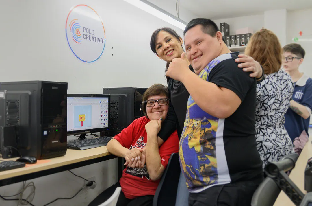 photo_4985868685017198049_y (1)