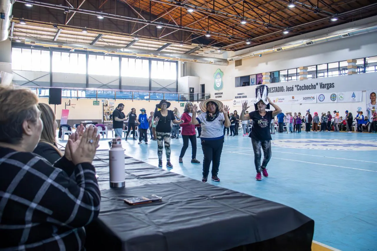 photo_5114272496177230255_y