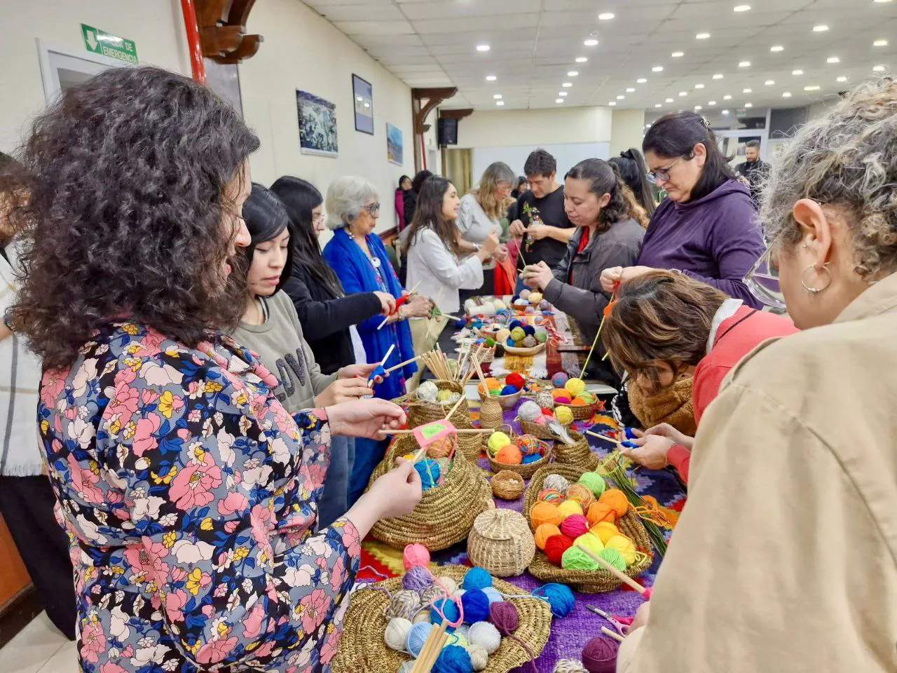 photo_5095828107016908741_y