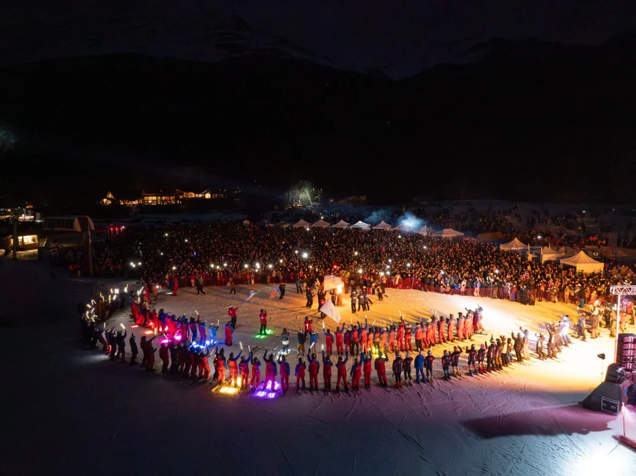 photo_5069343564848279013_y