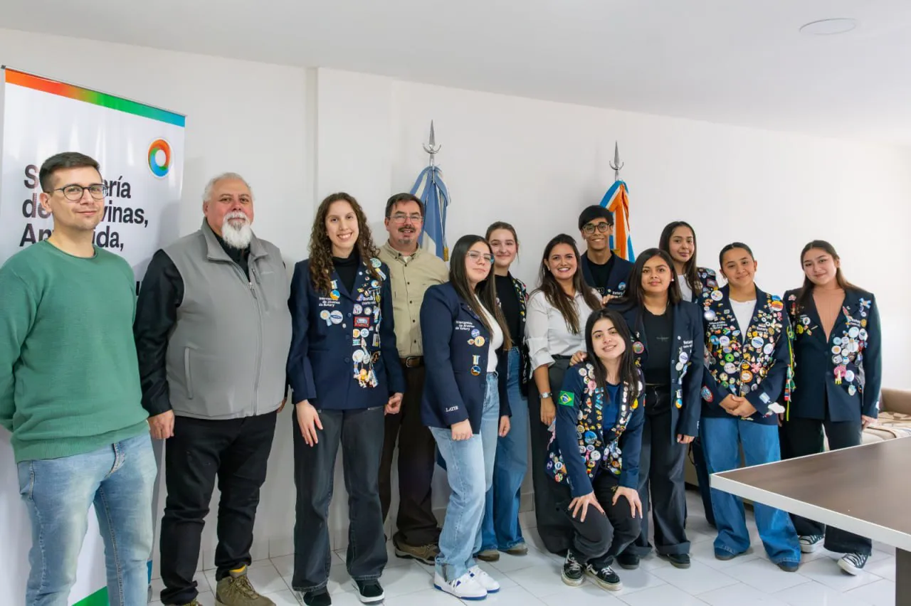 photo_5116494832515264146_y