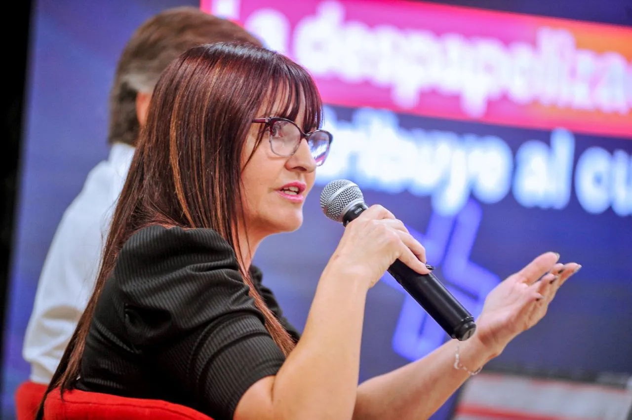 photo_4922444812766612333_y