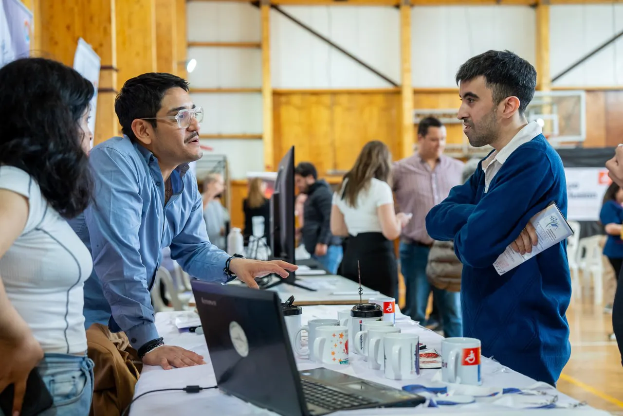 photo_5028270354513726212_y