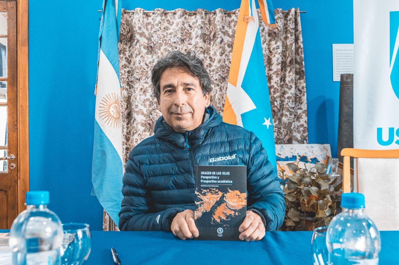 photo_4936052544761867587_y