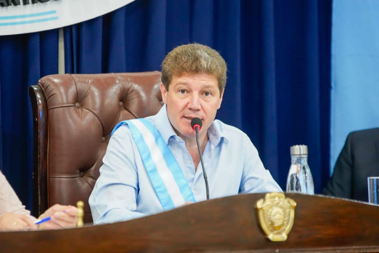 photo_5127745477872298974_y