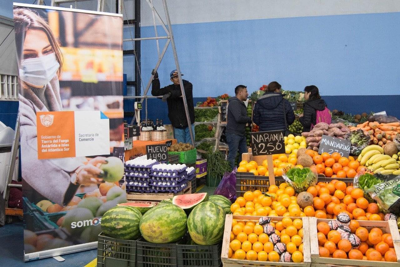 photo_4965377112580140127_y